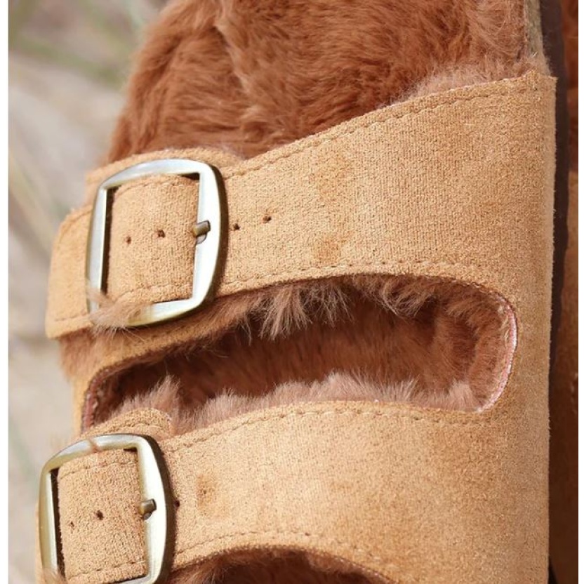 Women's shoes - Camel Findlay sandals with faux fur - Image 4